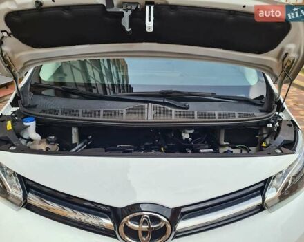 Тойота Proace 2020 у Вінниці на Automoto.ua Білий Тойота Proace, об'ємом двигуна 2 л та пробігом 207 тис. км за 16700 $, фото 28 на Automoto.ua