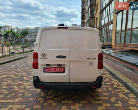 Белый Тойота Proace, объемом двигателя 2 л и пробегом 207 тыс. км за 16700 $, фото 9 на Automoto.ua