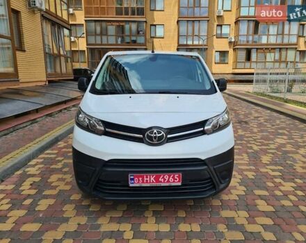 Белый Тойота Proace, объемом двигателя 2 л и пробегом 207 тыс. км за 16700 $, фото 4 на Automoto.ua