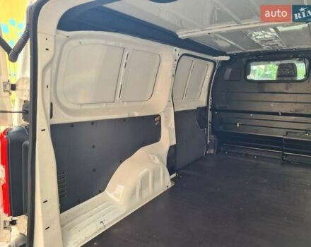 Белый Тойота Proace, объемом двигателя 2 л и пробегом 207 тыс. км за 16700 $, фото 24 на Automoto.ua