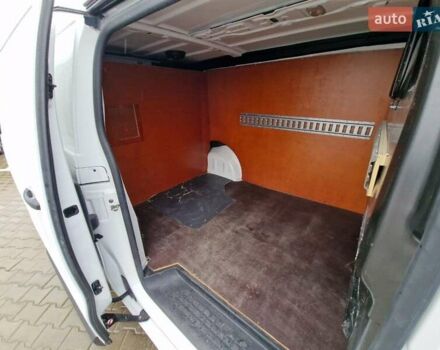 Білий Тойота Proace, об'ємом двигуна 1.5 л та пробігом 275 тис. км за 13300 $, фото 32 на Automoto.ua