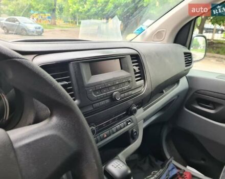 Білий Тойота Proace, об'ємом двигуна 2 л та пробігом 219 тис. км за 17300 $, фото 14 на Automoto.ua