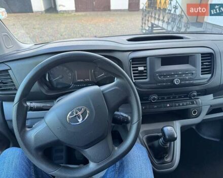 Білий Тойота Proace, об'ємом двигуна 2 л та пробігом 202 тис. км за 16700 $, фото 23 на Automoto.ua