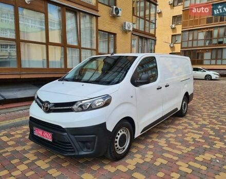 Белый Тойота Proace, объемом двигателя 2 л и пробегом 207 тыс. км за 16700 $, фото 33 на Automoto.ua