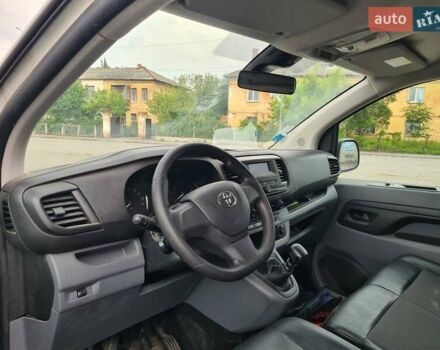 Білий Тойота Proace, об'ємом двигуна 2 л та пробігом 219 тис. км за 17300 $, фото 6 на Automoto.ua