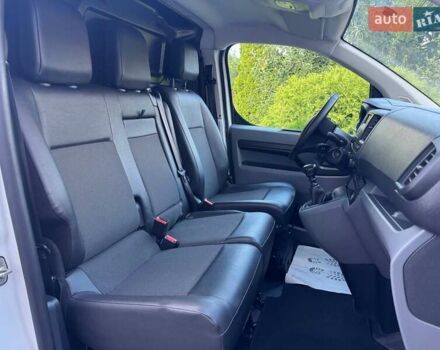 Білий Тойота Proace, об'ємом двигуна 2 л та пробігом 202 тис. км за 16700 $, фото 20 на Automoto.ua