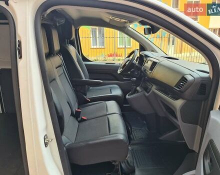 Білий Тойота Proace, об'ємом двигуна 2 л та пробігом 207 тис. км за 16999 $, фото 7 на Automoto.ua
