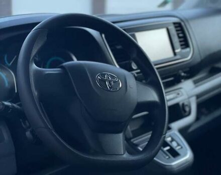 Белый Тойота Proace, объемом двигателя 0 л и пробегом 49 тыс. км за 20900 $, фото 15 на Automoto.ua