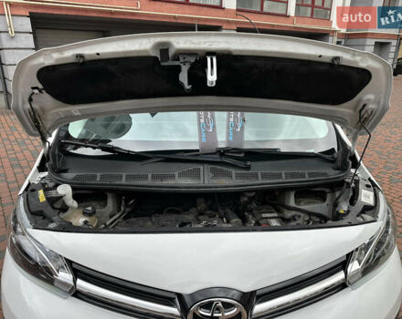 Тойота Proace 2021 у Івано-Франківську на Automoto.ua Білий Тойота Proace, об'ємом двигуна 2 л та пробігом 114 тис. км за 19950 $, фото 180 на Automoto.ua