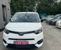Белый Тойота Proace, объемом двигателя 0 л и пробегом 119 тыс. км за 18500 $, фото 11 на Automoto.ua