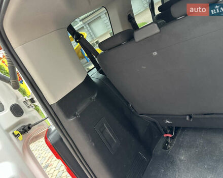 Тойота Proace 2021 у Івано-Франківську на Automoto.ua Білий Тойота Proace, об'ємом двигуна 2 л та пробігом 114 тис. км за 19950 $, фото 178 на Automoto.ua