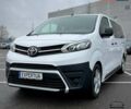 Белый Тойота Proace, объемом двигателя 1.5 л и пробегом 47 тыс. км за 32200 $, фото 6 на Automoto.ua