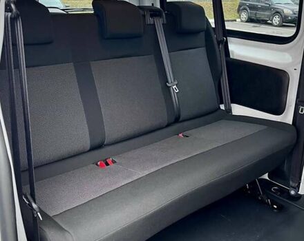 Белый Тойота Proace, объемом двигателя 1.5 л и пробегом 47 тыс. км за 32200 $, фото 33 на Automoto.ua