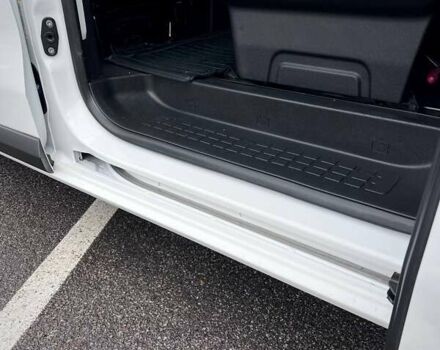 Белый Тойота Proace, объемом двигателя 1.5 л и пробегом 47 тыс. км за 32200 $, фото 27 на Automoto.ua