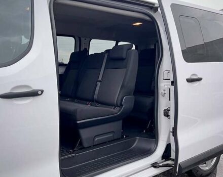 Белый Тойота Proace, объемом двигателя 1.5 л и пробегом 47 тыс. км за 32200 $, фото 31 на Automoto.ua
