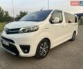 Білий Тойота Proace, об'ємом двигуна 0 л та пробігом 195 тис. км за 31000 $, фото 1 на Automoto.ua