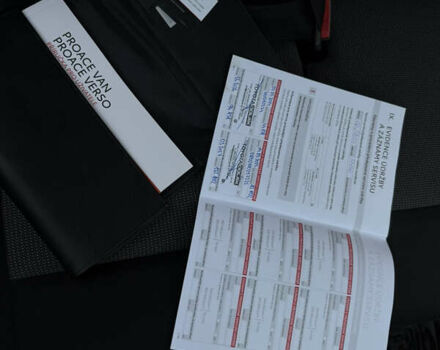 Белый Тойота Proace, объемом двигателя 2 л и пробегом 92 тыс. км за 22200 $, фото 25 на Automoto.ua