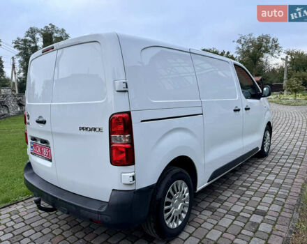Белый Тойота Proace, объемом двигателя 2 л и пробегом 92 тыс. км за 22200 $, фото 8 на Automoto.ua