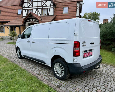 Белый Тойота Proace, объемом двигателя 2 л и пробегом 92 тыс. км за 22800 $, фото 5 на Automoto.ua