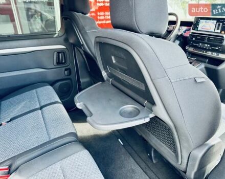 Белый Тойота Proace, объемом двигателя 2 л и пробегом 9 тыс. км за 54990 $, фото 7 на Automoto.ua