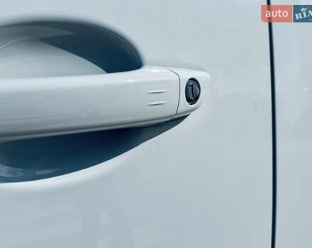 Белый Тойота Proace, объемом двигателя 2 л и пробегом 9 тыс. км за 54990 $, фото 37 на Automoto.ua