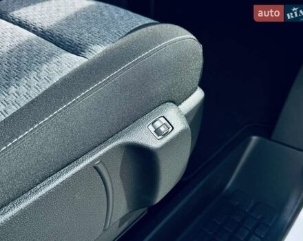 Белый Тойота Proace, объемом двигателя 2 л и пробегом 9 тыс. км за 54990 $, фото 15 на Automoto.ua