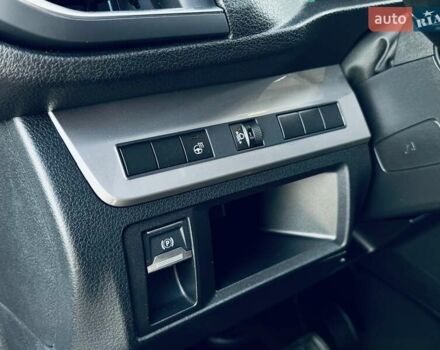 Белый Тойота Proace, объемом двигателя 2 л и пробегом 9 тыс. км за 54990 $, фото 29 на Automoto.ua