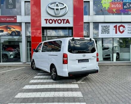 Белый Тойота Proace, объемом двигателя 2 л и пробегом 9 тыс. км за 54990 $, фото 1 на Automoto.ua