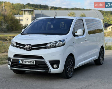Білий Тойота Proace, об'ємом двигуна 2 л та пробігом 136 тис. км за 28500 $, фото 1 на Automoto.ua