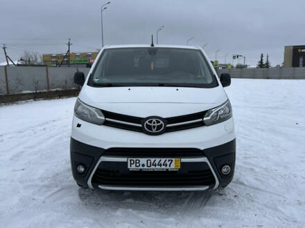 Білий Тойота Proace, об'ємом двигуна 1.5 л та пробігом 170 тис. км за 18999 $, фото 1 на Automoto.ua