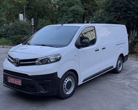 Белый Тойота Proace, объемом двигателя 2 л и пробегом 210 тыс. км за 15100 $, фото 1 на Automoto.ua