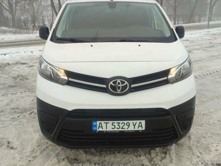 Білий Тойота Proace, об'ємом двигуна 0 л та пробігом 164 тис. км за 18600 $, фото 1 на Automoto.ua