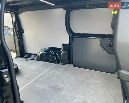 Черный Тойота Proace, объемом двигателя 0 л и пробегом 60 тыс. км за 25999 $, фото 16 на Automoto.ua