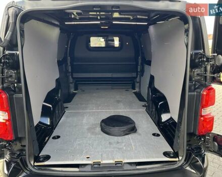 Черный Тойота Proace, объемом двигателя 0 л и пробегом 60 тыс. км за 25999 $, фото 18 на Automoto.ua