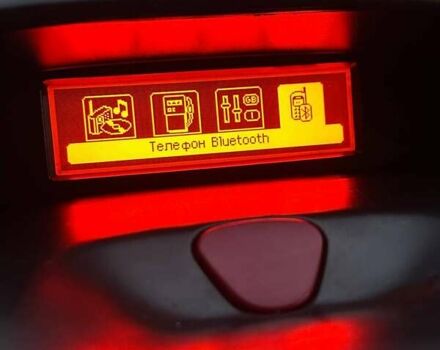 Чорний Тойота Proace, об'ємом двигуна 2.08 л та пробігом 499 тис. км за 11800 $, фото 30 на Automoto.ua