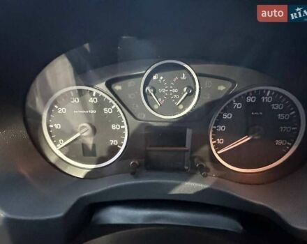 Чорний Тойота Proace, об'ємом двигуна 2.08 л та пробігом 499 тис. км за 11800 $, фото 20 на Automoto.ua