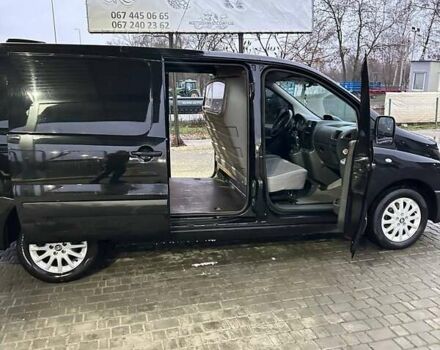 Чорний Тойота Proace, об'ємом двигуна 2.08 л та пробігом 499 тис. км за 11800 $, фото 13 на Automoto.ua