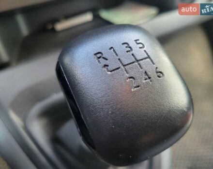 Черный Тойота Proace, объемом двигателя 2 л и пробегом 230 тыс. км за 26000 $, фото 27 на Automoto.ua