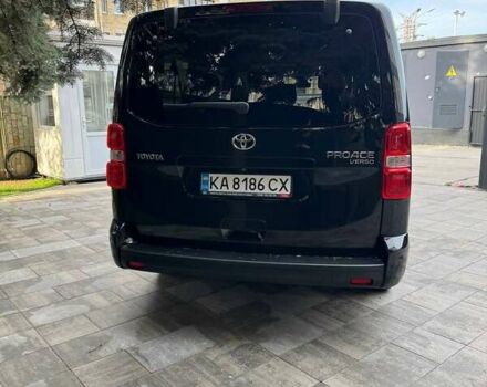 Черный Тойота Proace, объемом двигателя 2 л и пробегом 118 тыс. км за 41500 $, фото 4 на Automoto.ua