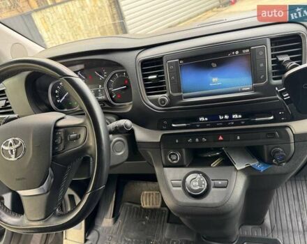 Черный Тойота Proace, объемом двигателя 2 л и пробегом 118 тыс. км за 41500 $, фото 6 на Automoto.ua
