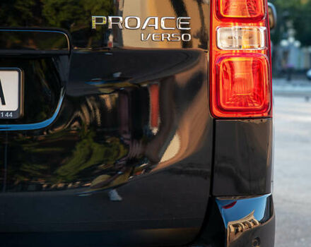 Черный Тойота Proace, объемом двигателя 2 л и пробегом 40 тыс. км за 47800 $, фото 17 на Automoto.ua