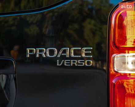 Черный Тойота Proace, объемом двигателя 2 л и пробегом 40 тыс. км за 47800 $, фото 5 на Automoto.ua