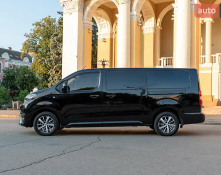 Черный Тойота Proace, объемом двигателя 2 л и пробегом 40 тыс. км за 47800 $, фото 1 на Automoto.ua
