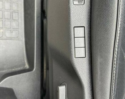 Черный Тойота Proace, объемом двигателя 2 л и пробегом 118 тыс. км за 41500 $, фото 9 на Automoto.ua