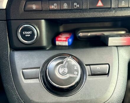 Тойота Proace 2017 в Днепре (Днепропетровске) на Automoto.ua Черный Тойота Proace, объемом двигателя 2 л и пробегом 215 тыс. км за 25800 $, фото 9 на Automoto.ua