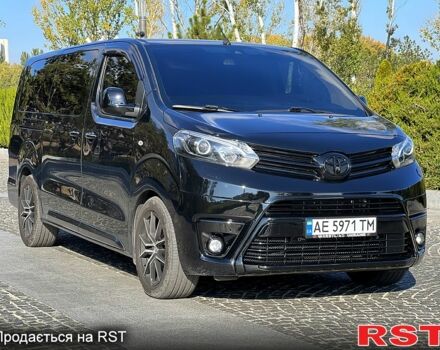 Тойота Proace 2017 в Днепре (Днепропетровске) на Automoto.ua Черный Тойота Proace, объемом двигателя 2 л и пробегом 215 тыс. км за 25800 $, фото 2 на Automoto.ua