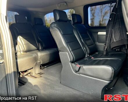 Тойота Proace 2017 в Днепре (Днепропетровске) на Automoto.ua Черный Тойота Proace, объемом двигателя 2 л и пробегом 215 тыс. км за 25800 $, фото 10 на Automoto.ua