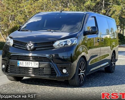 Тойота Proace 2017 у Дніпро (Дніпропетровську) на Automoto.ua Чорний Тойота Proace, об'ємом двигуна 2 л та пробігом 215 тис. км за 25800 $, фото 1 на Automoto.ua