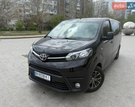 Черный Тойота Proace, объемом двигателя 2 л и пробегом 234 тыс. км за 27500 $, фото 1 на Automoto.ua