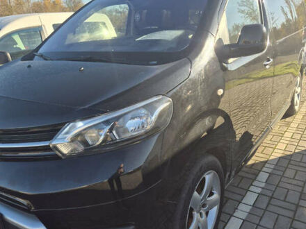 Черный Тойота Proace, объемом двигателя 2 л и пробегом 307 тыс. км за 27700 $, фото 1 на Automoto.ua